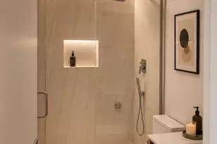 360 E Randolph St, Chicago, IL 60601 - Photo 9
