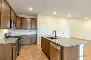 2751 Lawlor Ln, Naperville, IL 60564 - Photo 17