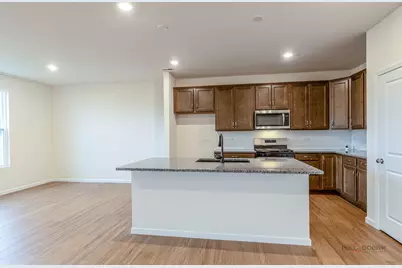 2751 Lawlor Lane, Naperville, IL 60564 - Photo 15