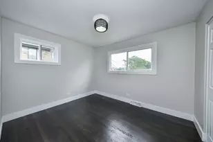 199 S Linden Ave, Elmhurst, IL 60126 - Photo 17