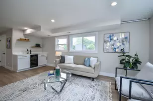 199 S Linden Ave, Elmhurst, IL 60126 - Photo 19
