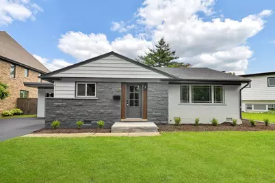 199 S Linden Avenue, Elmhurst, IL 60126 - Photo 1