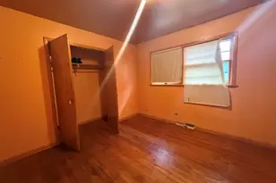 5953 S Throop St, Chicago, IL 60636 - Photo 9