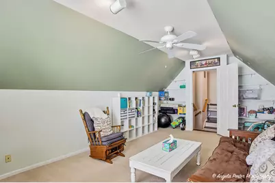 422 W Savoy Drive, Round Lake, IL 60073 - Photo 19
