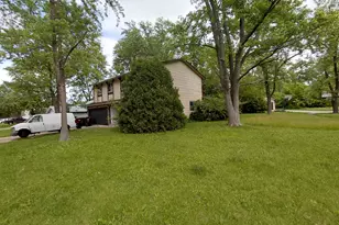 1029 Ashridge Ln, University Park, IL 60466 - Photo 3