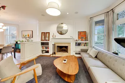 2010 W Bradley Place, Chicago, IL 60618 - Photo 5