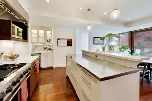 2010 W Bradley Pl, Chicago, IL 60618 - Photo 13