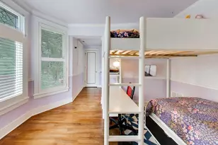 2010 W Bradley Pl, Chicago, IL 60618 - Photo 33