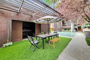 2010 W Bradley Pl, Chicago, IL 60618 - Photo 55