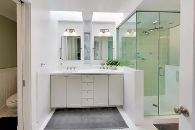 2010 W Bradley Place, Chicago, IL 60618 - Photo 27