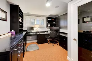 2010 W Bradley Pl, Chicago, IL 60618 - Photo 47
