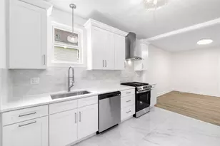211 S 9th Ave, Maywood, IL 60153 - Photo 9