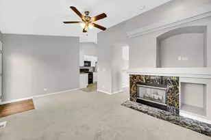 756 Genesee Dr, Naperville, IL 60563 - Photo 5