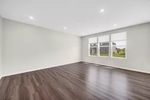 2080 Bent Grass Wy, Bolingbrook, IL 60490 - Photo 7