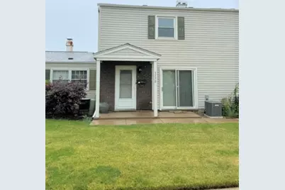 157 Peter Court #B, Bartlett, IL 60103 - Photo 1