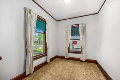 910 Pearl Street, Aurora, IL 60505 - Photo 5