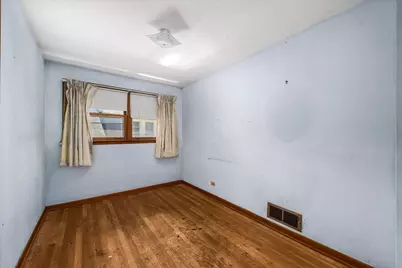 910 Pearl Street, Aurora, IL 60505 - Photo 13