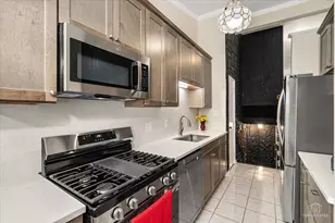 402 N Douglas Ave, Villa Park, IL 60181 - Photo 7