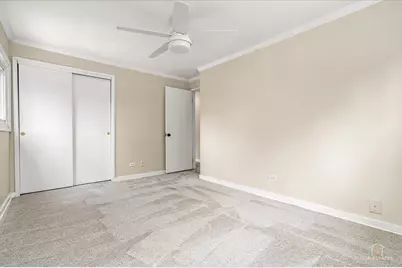 402 N Douglas Avenue #402, Villa Park, IL 60181 - Photo 11