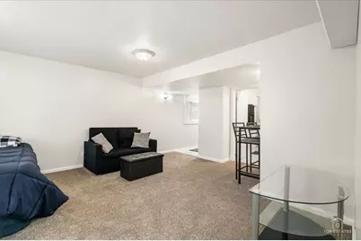 402 N Douglas Avenue #402, Villa Park, IL 60181 - Photo 15