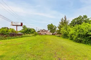1210 S Lloyd Ave, Lombard, IL 60148 - Photo 5