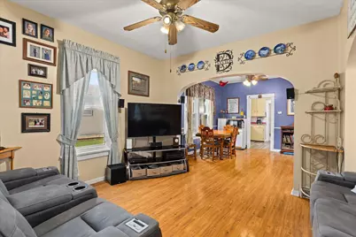832 E Jefferson Street, Morris, IL 60450 - Photo 5