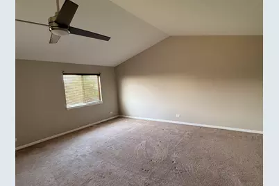 2337 Queensbridge Drive, Lynwood, IL 60411 - Photo 7