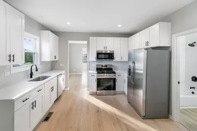 505 Greenbay Avenue, Calumet City, IL 60409 - Photo 3