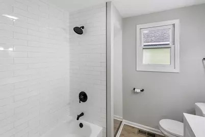505 Greenbay Avenue, Calumet City, IL 60409 - Photo 5