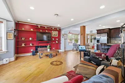 7910 Babb Avenue, Skokie, IL 60077 - Photo 11