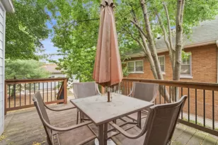 7910 Babb Ave, Skokie, IL 60077 - Photo 35