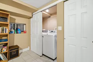 7910 Babb Ave, Skokie, IL 60077 - Photo 31