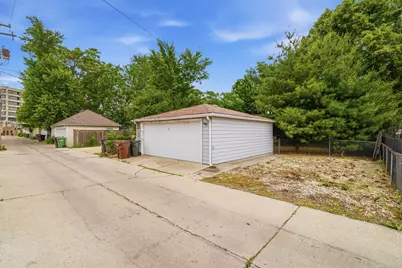 7910 Babb Avenue, Skokie, IL 60077 - Photo 39