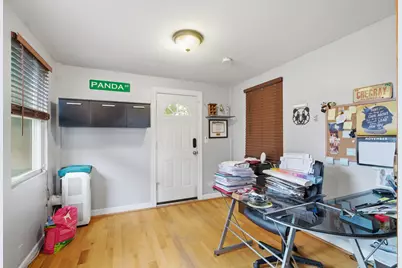7910 Babb Avenue, Skokie, IL 60077 - Photo 19