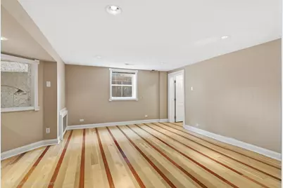 7910 Babb Avenue, Skokie, IL 60077 - Photo 29