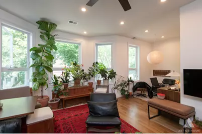 2821 N Springfield Avenue, Chicago, IL 60618 - Photo 5