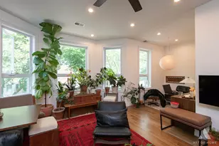 2821 N Springfield Ave, Chicago, IL 60618 - Photo 5