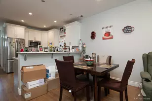 2821 N Springfield Ave, Chicago, IL 60618 - Photo 31