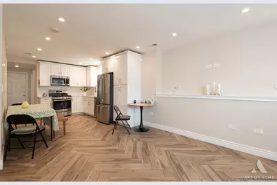 2821 N Springfield Avenue, Chicago, IL 60618 - Photo 35
