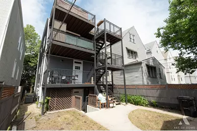 2821 N Springfield Avenue, Chicago, IL 60618 - Photo 47