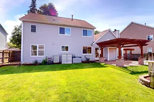 620 Waterfall Ln, Elgin, IL 60124 - Photo 21