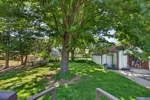 206 N 6th St, Oregon, IL 61061 - Photo 33
