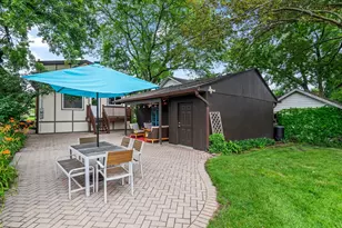 1032 Courtland Ave, Park Ridge, IL 60068 - Photo 31