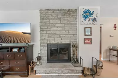 18156 W Timber Lane, Grayslake, IL 60030 - Photo 5