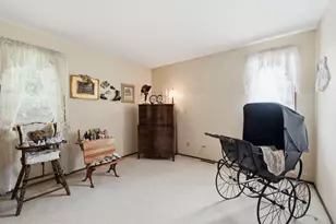 1411 W Allison Ct, Arlington Heights, IL 60005 - Photo 23
