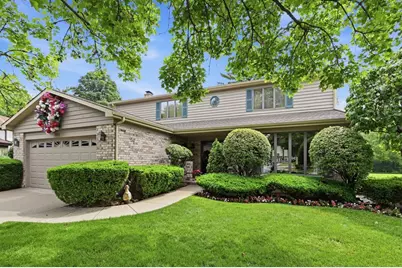 1411 W Allison Court, Arlington Heights, IL 60005 - Photo 1