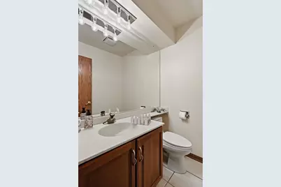 1411 W Allison Court, Arlington Heights, IL 60005 - Photo 15