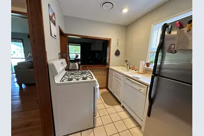 37 S Heather Drive, Crystal Lake, IL 60014 - Photo 5