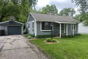 37 S Heather Dr, Crystal Lake, IL 60014 - Photo 13