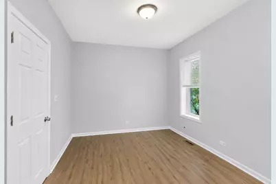 7406 S Crandon Avenue, Chicago, IL 60649 - Photo 7